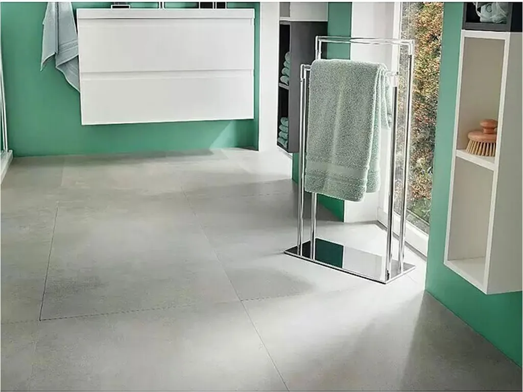 Valet de bain design Ilayda 81 cm en métal chromé brillant robuste - 2