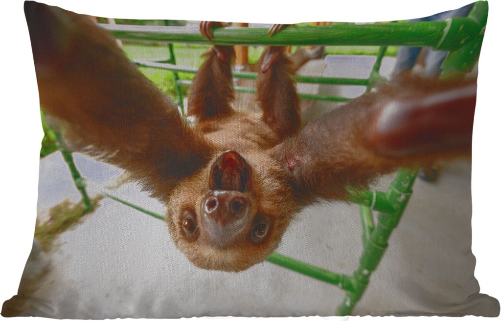 MuchoWow Outdoor Kissen - Faultier - Lustig - Klettergerüst - Kinder - Jungen - Mädchen - Kinder - 50x30 cm - Wetterfest - Lounge Kissen - Sofa...