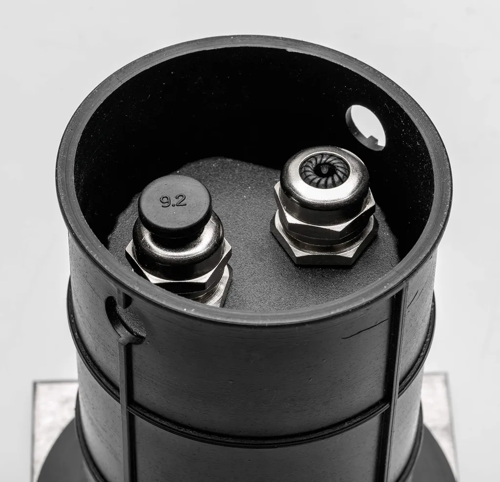 Offerta Faretto ALFA K Quadrata GU10: Luce Carrabile al Miglior Prezzo - 8