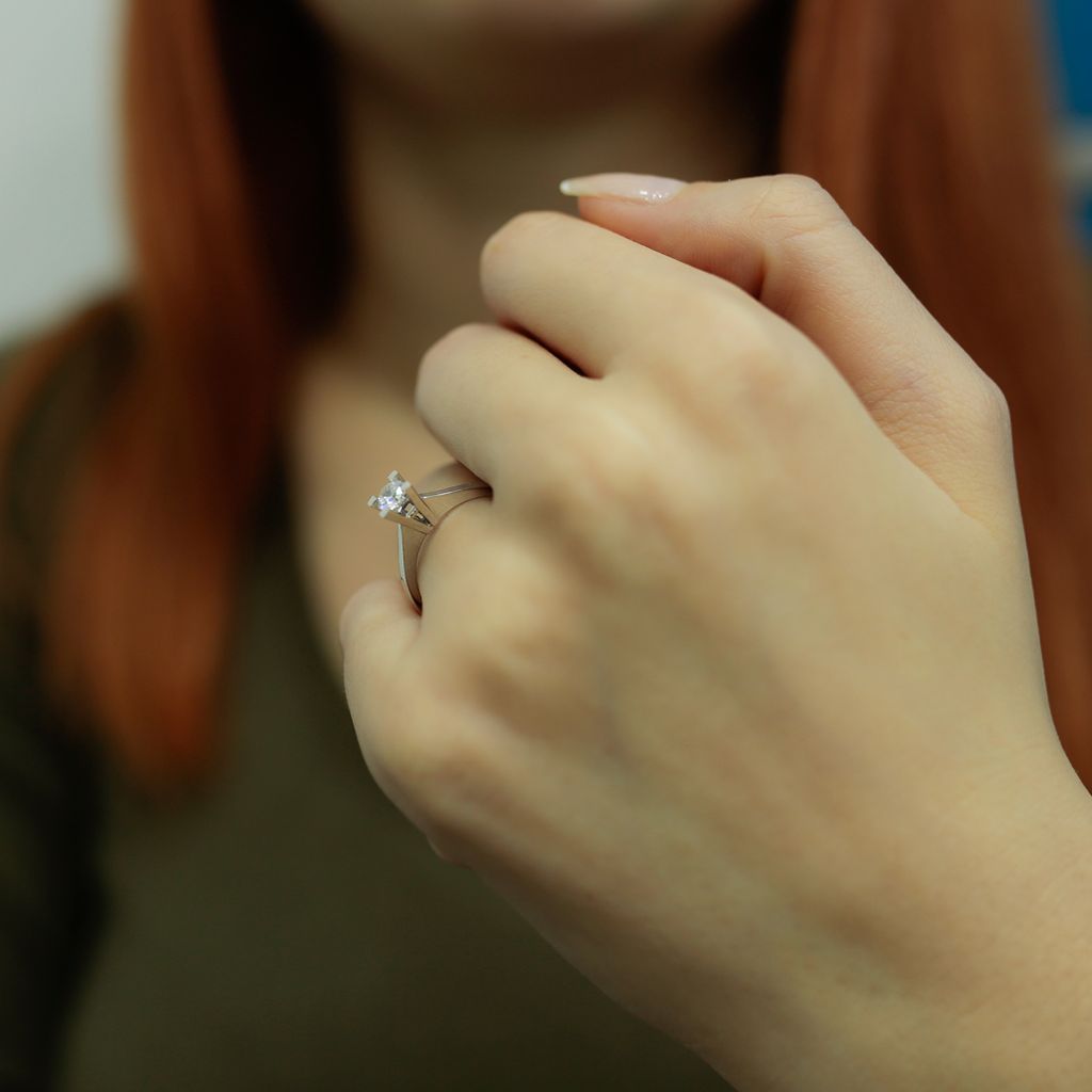 0,26 Carat Diamant Solitär Ring Antragsring 14 Karat Produktbild 