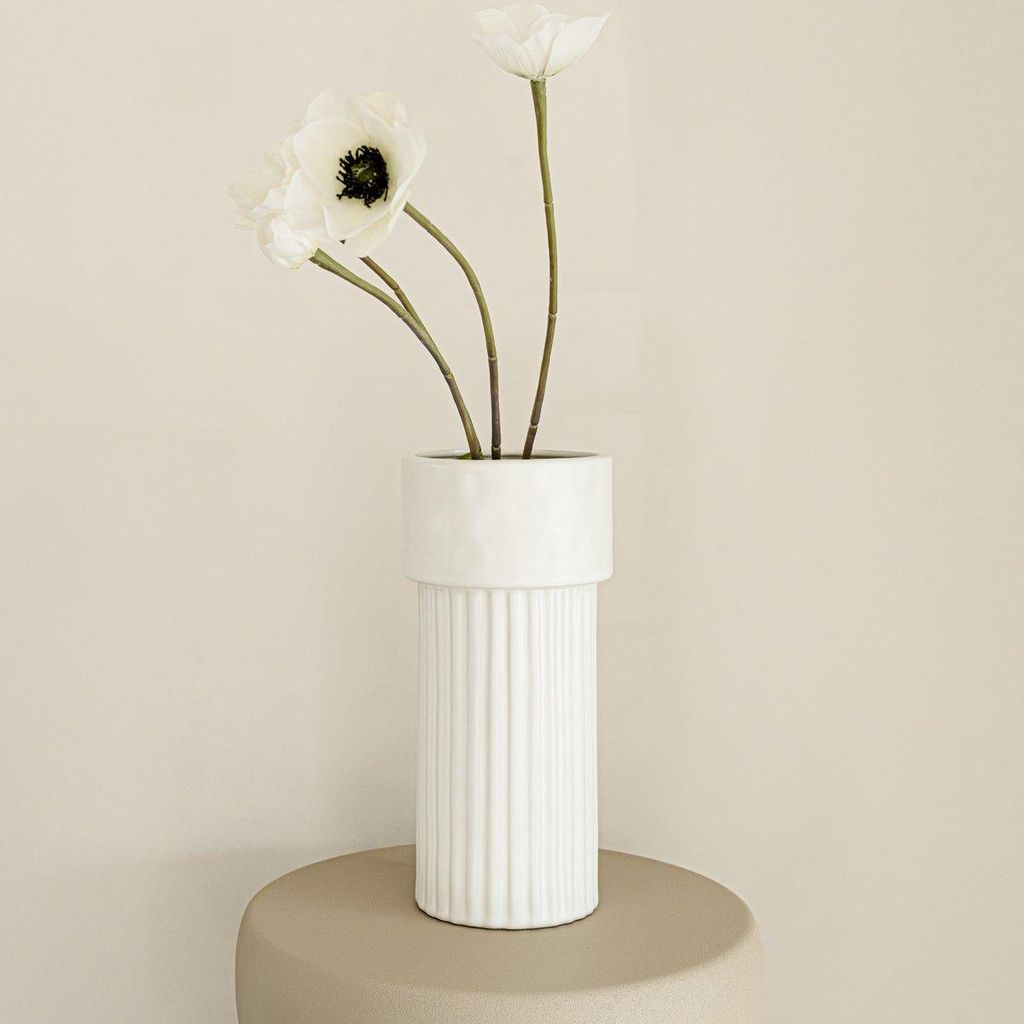 Indore Home – Vase Mary – Blumenvase – Wohnzimmerdekoration – Weiße Vase