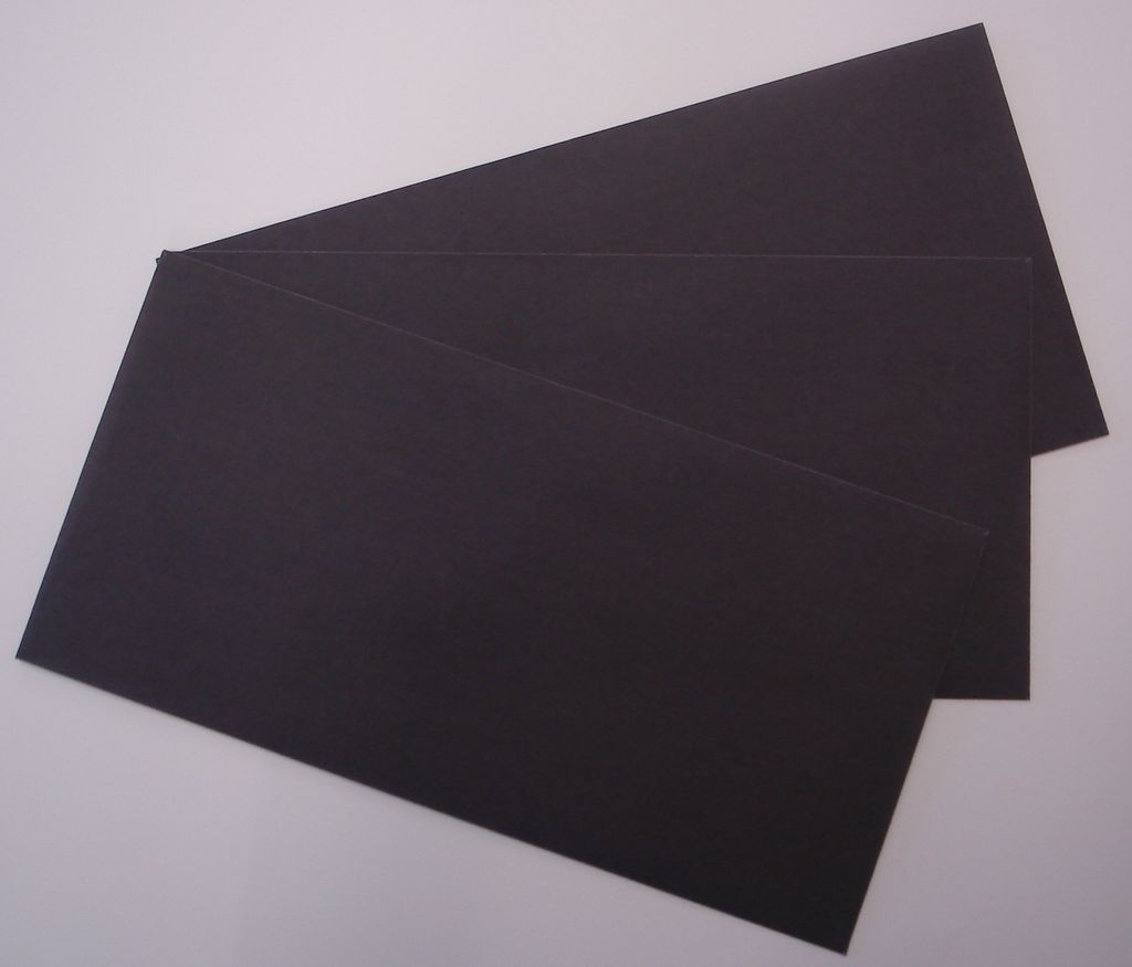 LYSCO Umschläge-Set mit 25 Stück DIN lang Gmund transparente Briefumschläge Farbe schwarz haftklebend 100g/m² (UMS-125)