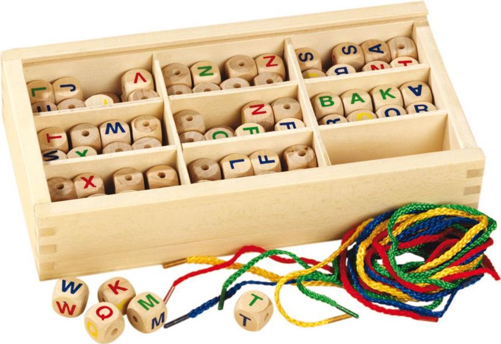 Betzold Fädelbuchstaben Produktbild 