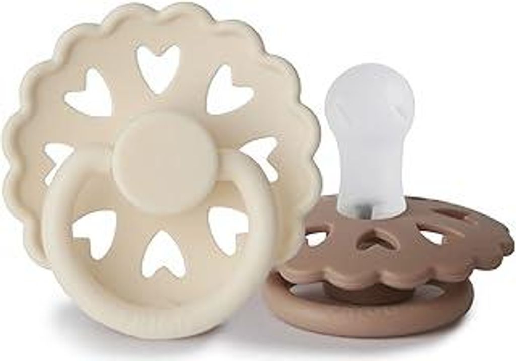 FRIGG Fairytale Schnuller 2 Packung | Silikon Schnuller | BPA-Frei | Hergestellt in Dänemark | Symmetrischer Sauger in Kirschform| (Cream/Silky Sa...
