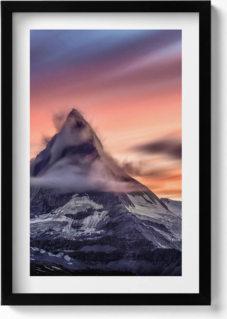 Einsamer Berg bei Sonnenuntergang– Wandbild mit Rahmen – Gerahmtes Bild – Wanddekoration – 40x60 cm – Schwarz