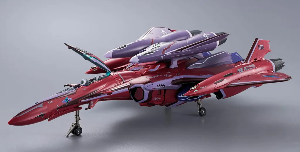 Robot Transformable Macross VF-27 Gamma Super Lucifer Brera Sterne - 12