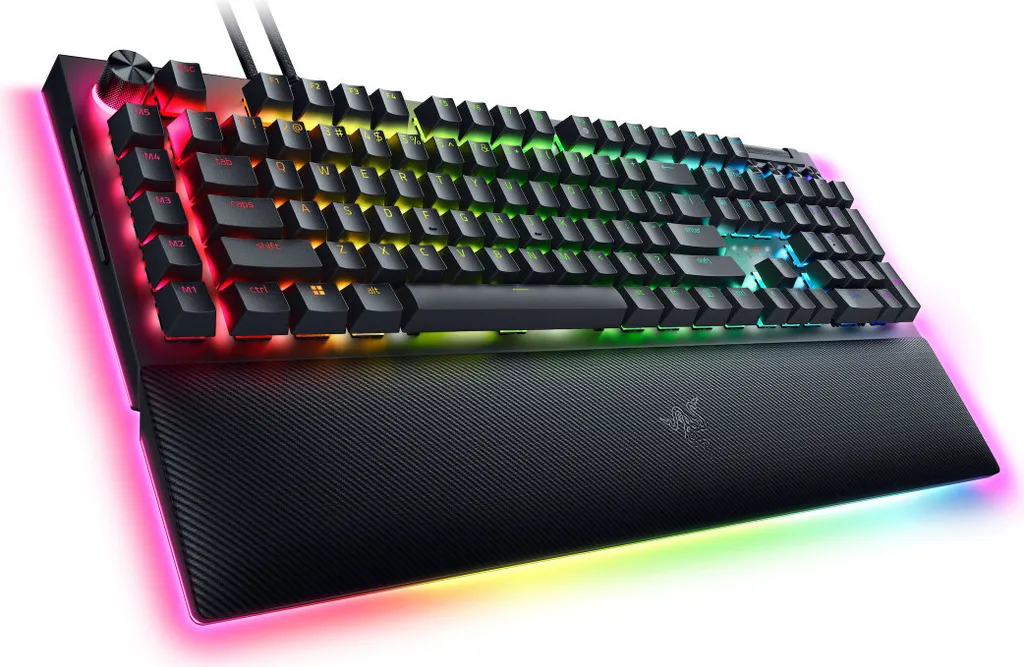 Razer BlackWidow V4 Pro avec Éclairage Chroma RGB et Commandes Multimédia