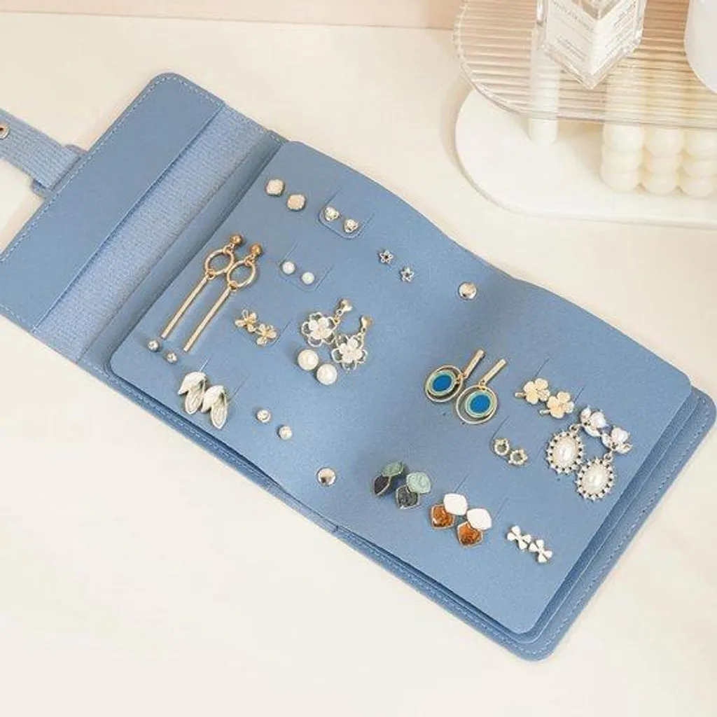 Organisateur bijoux de voyage compact avec un support boucles d'oreilles