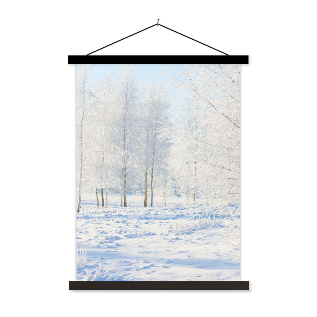 MuchoWow Textilposter Schnee - Bäume - Winter 120x160 cm mit schwarzem Rahmen - Magnetischer
