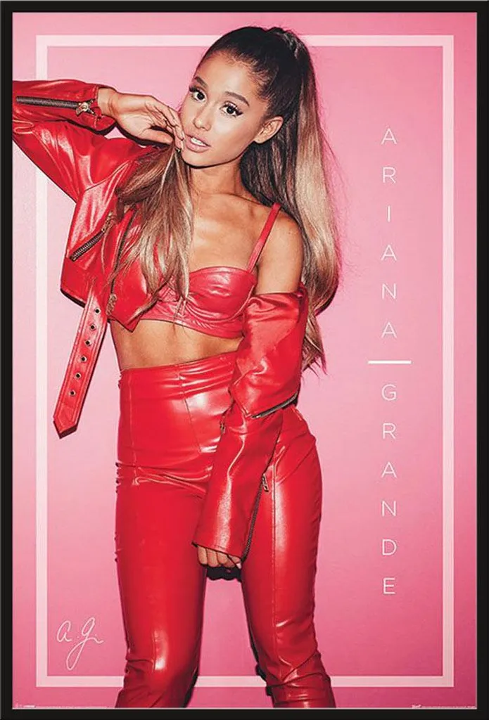 Poster Ariana Grande Rouge sous Cadre Shinsuke Maxi Noir en Plastique