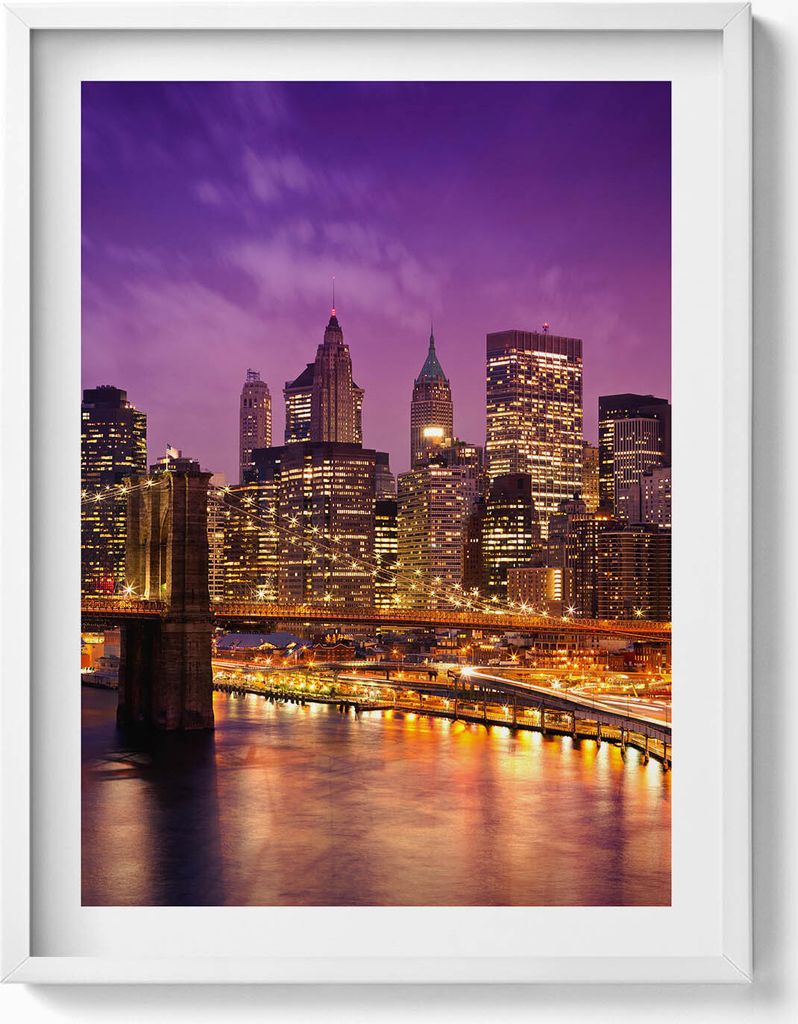 Lichter der Stadt am Abend– Wandbild mit Rahmen – Gerahmtes Bild – Wanddekoration – 60x80 cm – Weiß Rahmen