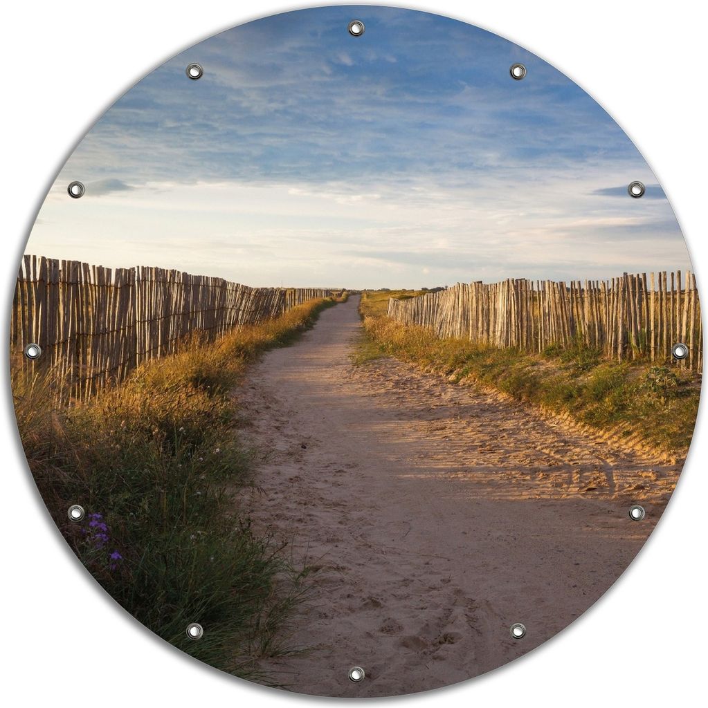 Wallario rundes Outdoor-Poster für Garten oder Balkon, Motiv Sandweg an einem Strand in Frankreich, Bretagne, 90 cm Durchmesser