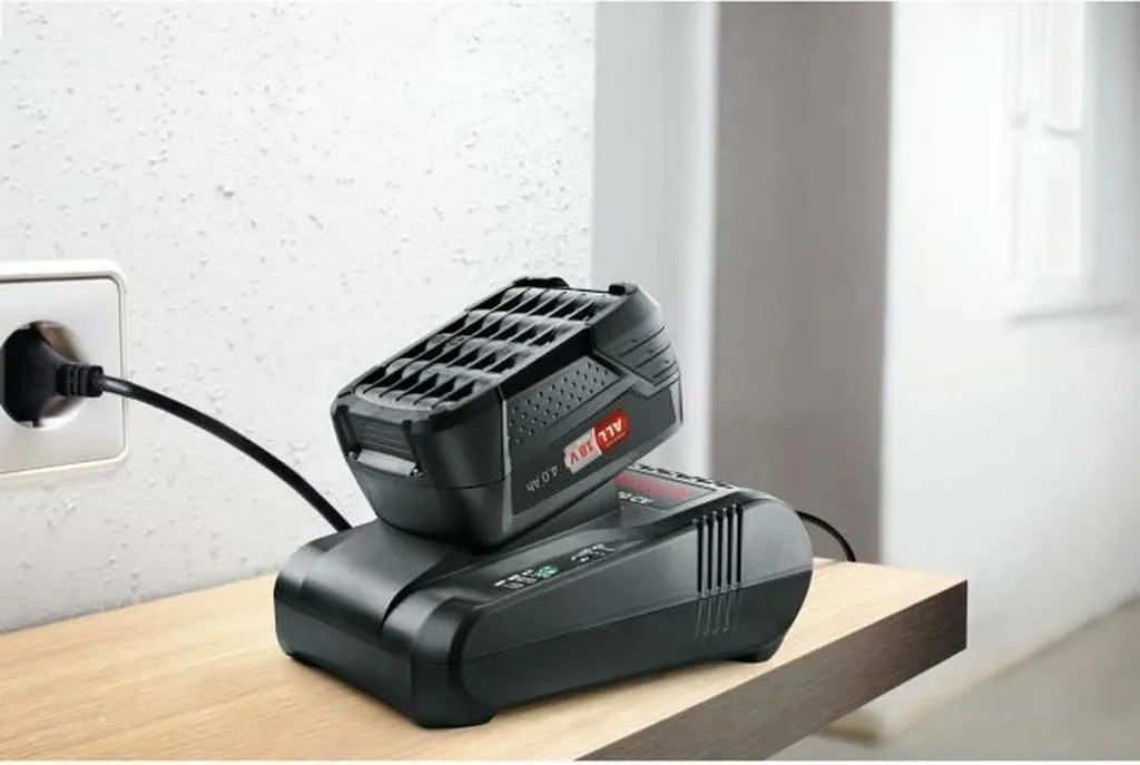 Chargeur rapide Bosch AL1880CV pour ne jamais manquer d'énergie en 18V
