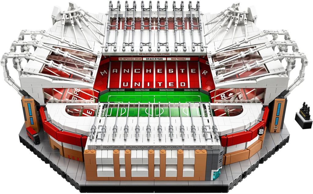 LEGO 10272 Old Trafford - Manchester United Immagine del prodotto 