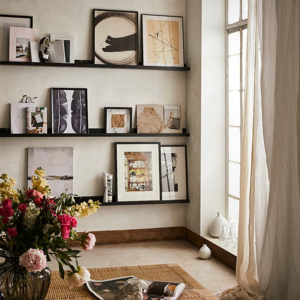 IKEA Bilderleiste schwarz Länge 115cm Wandregal Produktbild 4
