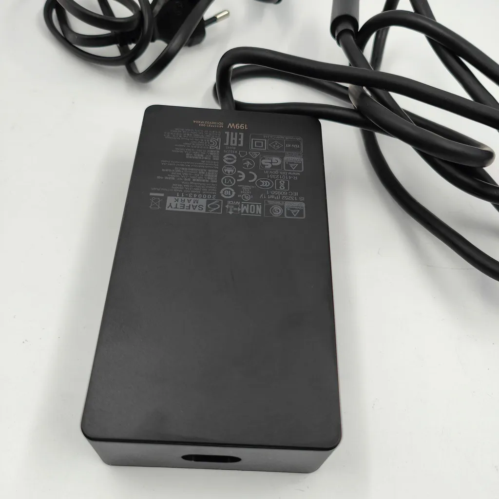 Station d'accueil Microsoft Surface Dock 2 originale pour Surface Pro - 10