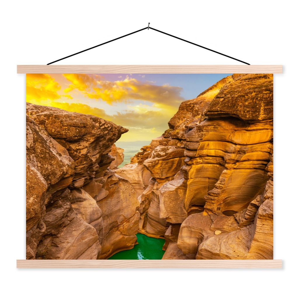 MuchoWow Textilposter Felsen - Meer - Sonnenuntergang - Natur - Wasser 60x45 cm mit holzfarbenen Rahmen - Bild