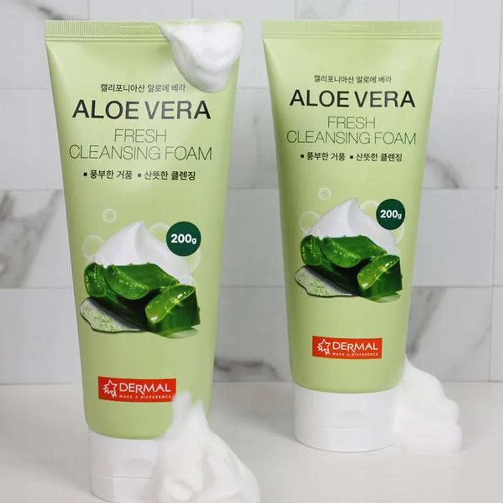 Mousse nettoyante visage DERMAL 200g aloe vera pour peau sensible sèche