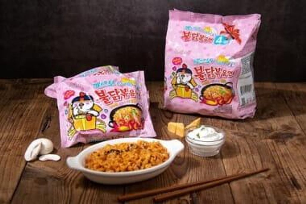 Samyang Buldak Hot Chicken Carbonara Ramen 130g