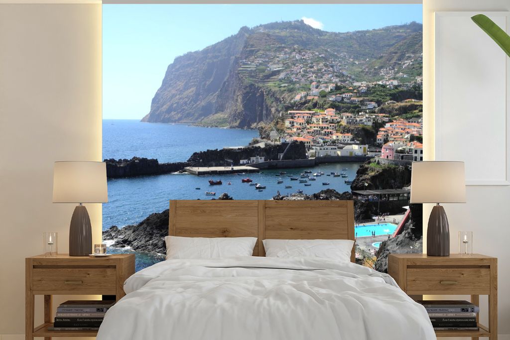 MuchoWow Fototapete für Wohnzimmer oder Schlafzimmer Wandtapete Vinyl Motivtapete Boot - Portugal - Madeira - 260x260 cm - Papiertapeten