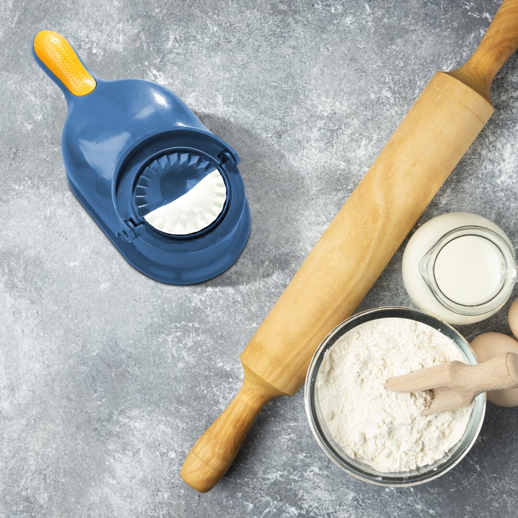 Produktbild von CATOR Wonton- & Teigtaschenformer – 3 Größen (10/8/7 Cm) Mit 3 Fülllöffeln, Ravioli- & Maultaschenform, Aus Kunststoff