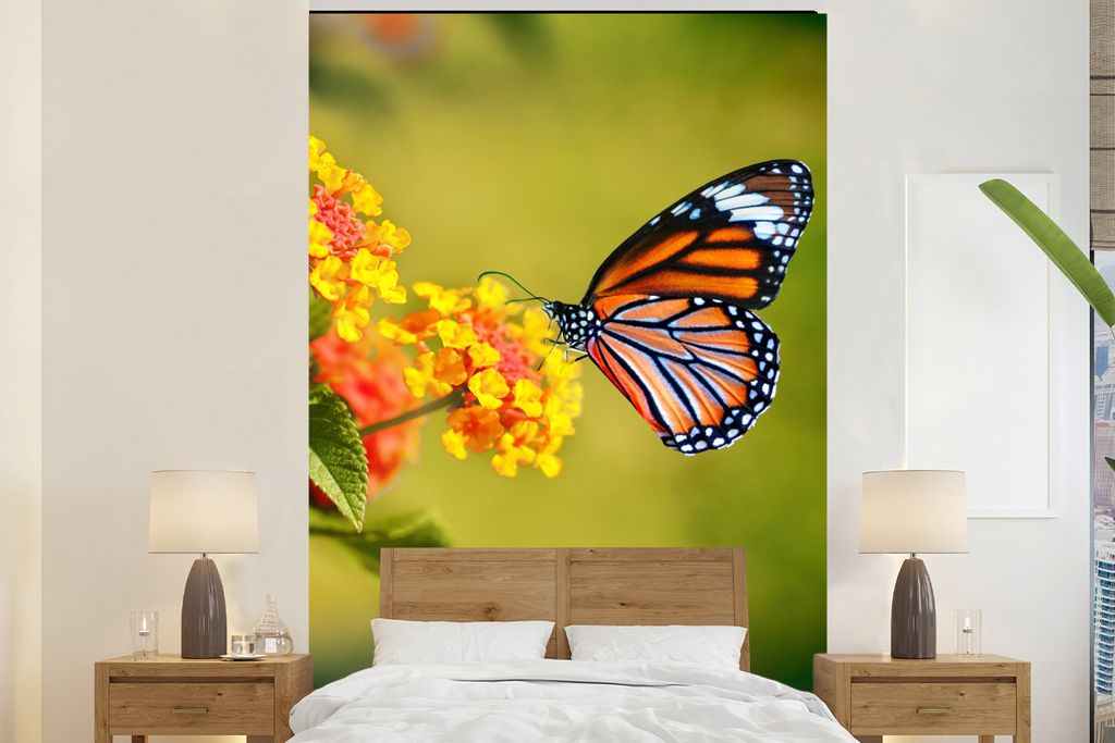 MuchoWow Fototapete für Wohnzimmer oder Schlafzimmer Wandtapete Vinyl Motivtapete Schmetterling - Insekten - Blumen - Gelb - 170x260 cm - Wohnzi...