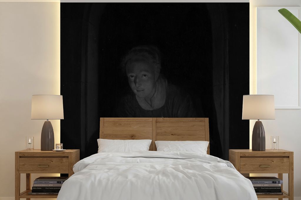 MuchoWow Fototapete für Wohnzimmer oder Schlafzimmer Wandtapete Vinyl Motivtapete Mädchen mit einer Lampe in Schwarz und Weiß - Gemälde von G...