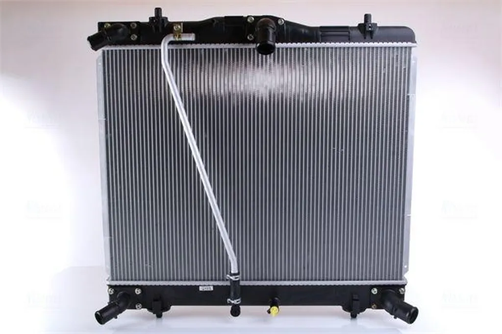 Radiateur moteur NISSENS 646893 robuste en aluminium pour Hiace OE