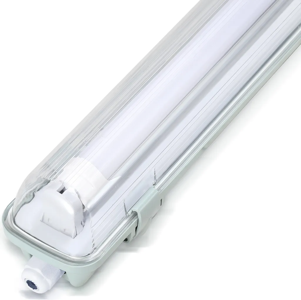 Luminaire LED étanche 150cm : finissez-en avec l'humidité en cave IP65
