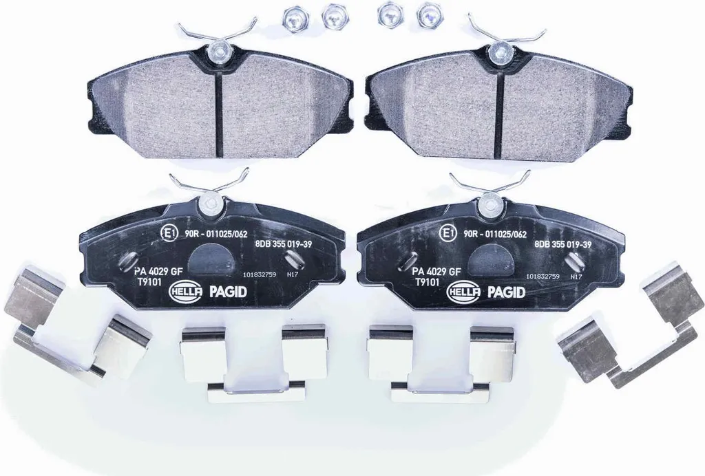 Plaquettes de frein HELLA : Stop aux bruits de freinage sur Clio II 8DB