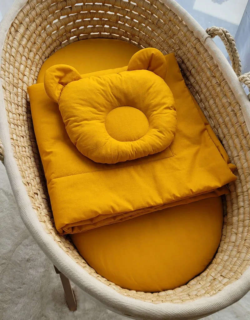Parure de lit bébé complète 2 pièces avec coussin et matelassage ocre - 3