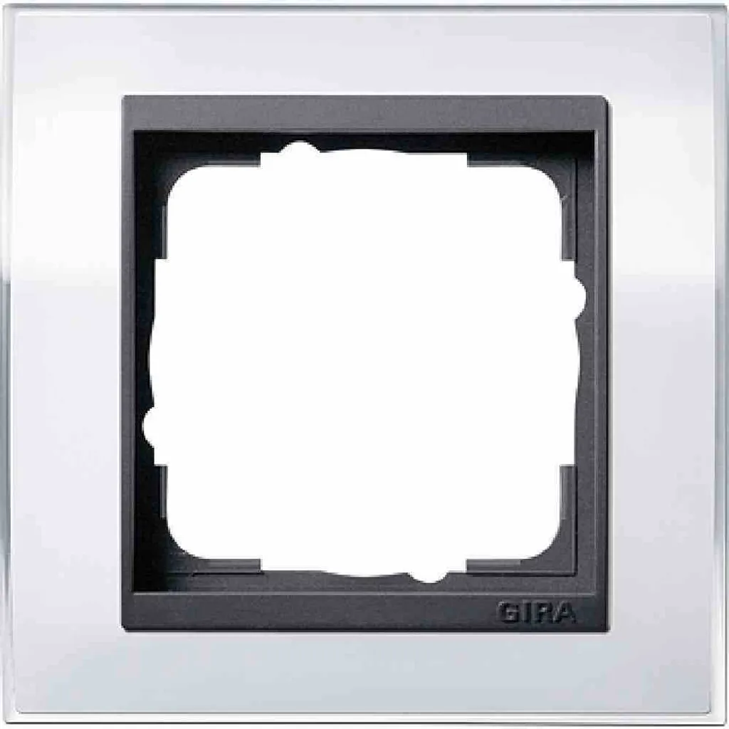 Rénover vos prises avec le cadre simple Gira blanc brillant 0211728