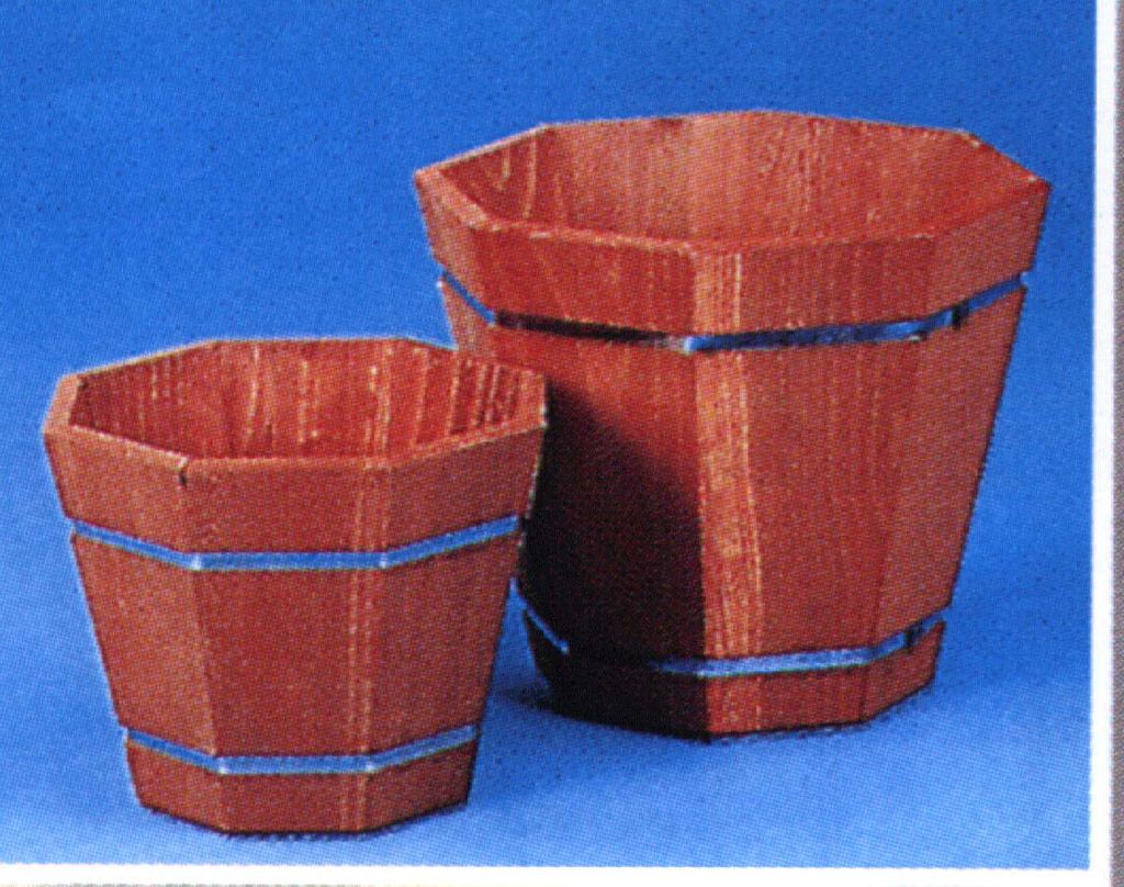 Pflanzkübel Redwood Holz hohe Qualität aus kanadischen Zedernholz mit Metallbändern