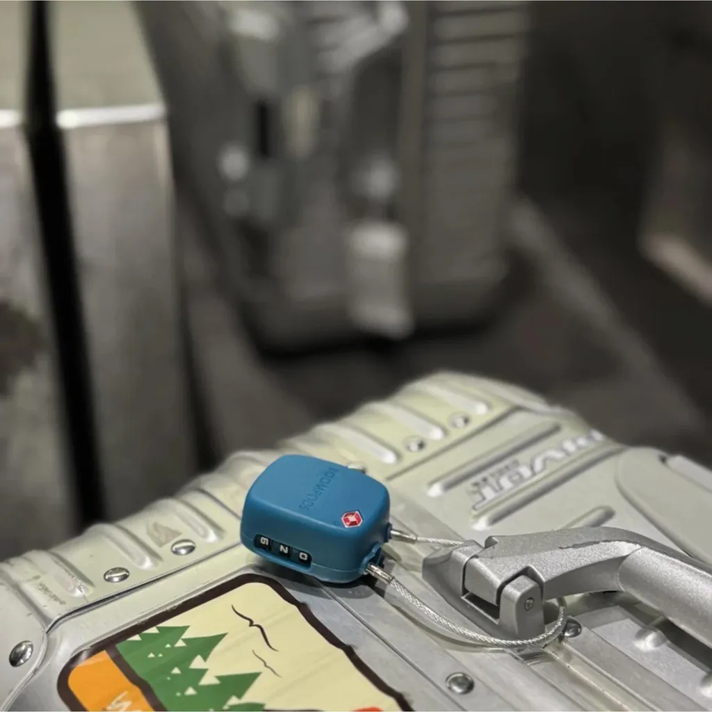 Retrouvez votre Bagage Perdu - Boompods LOCK TSA Tracker Bluetooth Bleu - 9