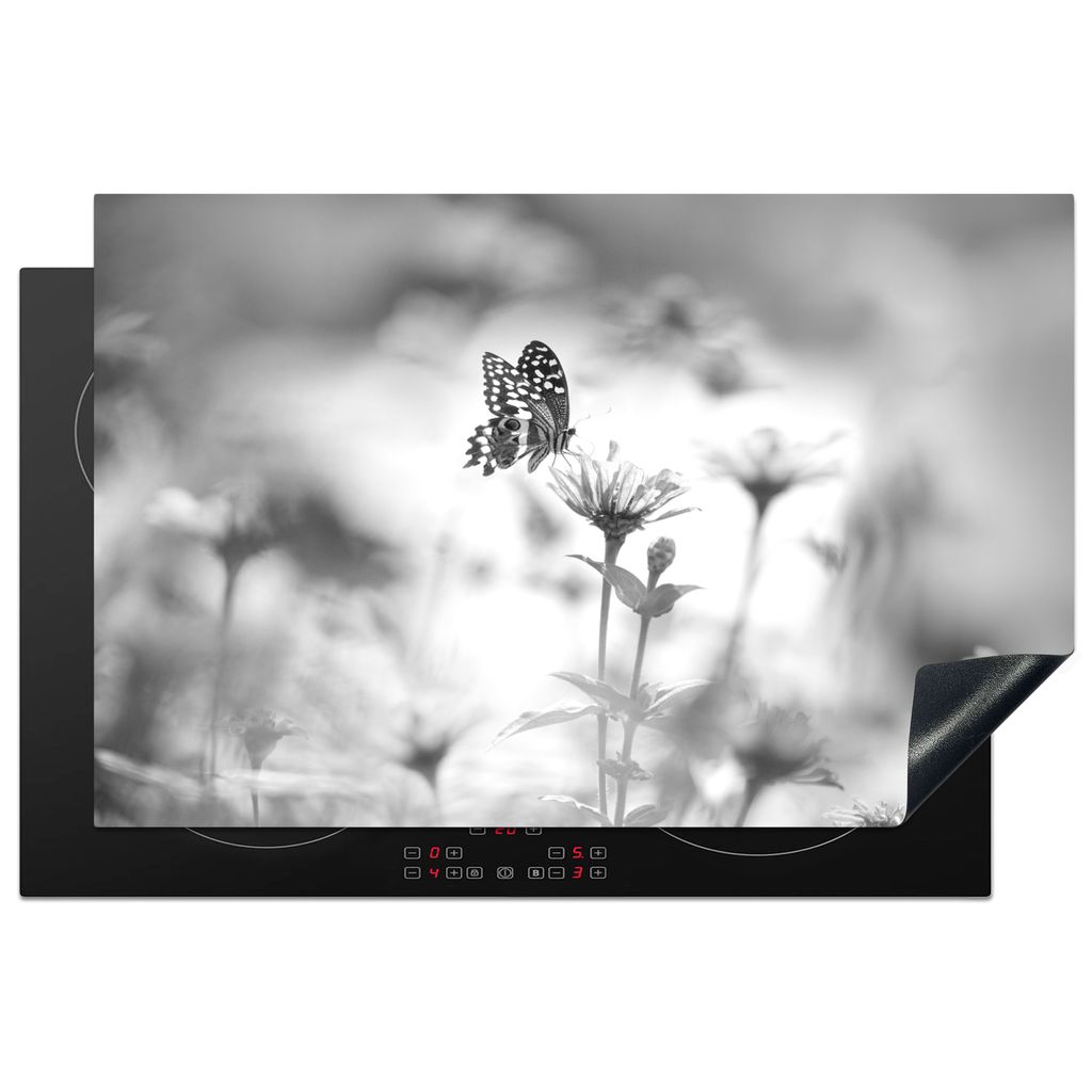 KitchenYeah Herdabdeckplatte Schmetterling auf einer Blume - schwarz und weiß , 80x52cm, Küche Deko, Glaskeramikkochfeld Herdabdeckung, Abdeckp...