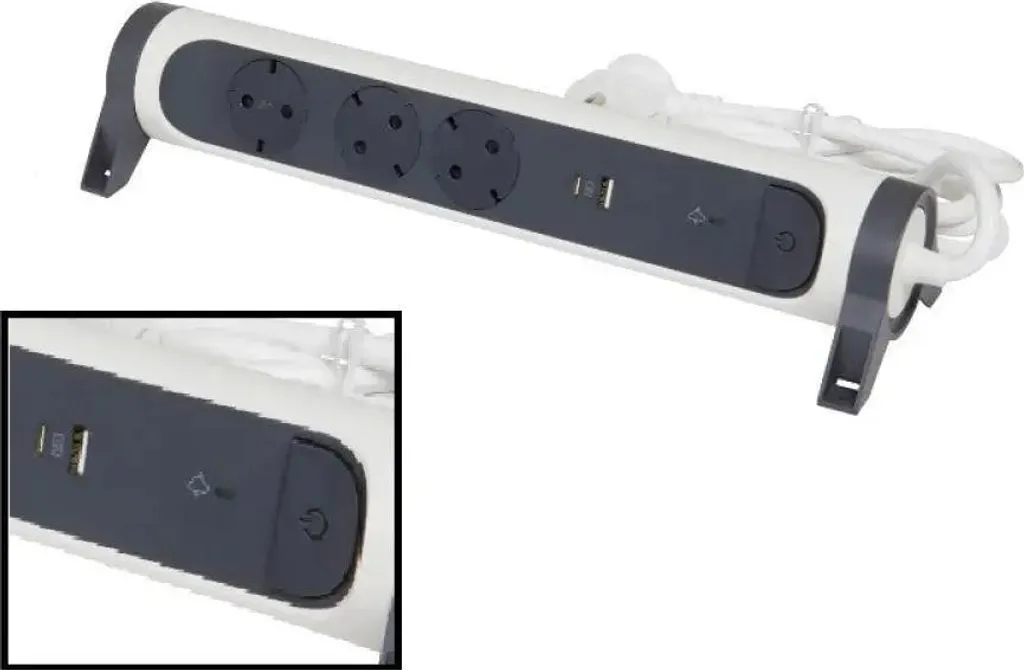 Multiprise USB pour bureau et salon Legrand 3 prises de courant