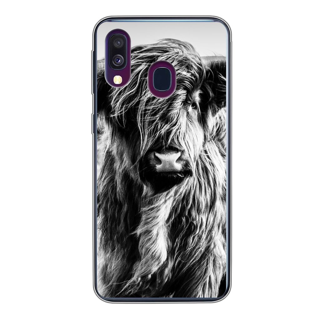 MuchoWow Handyhülle Schutzhülle Hülle für Samsung Galaxy A40 Schottischer Highlander - Natur - Kuh - Schwarz - Weiß Silikon Softcase Handy H...