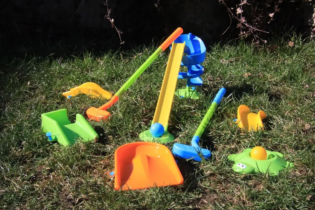 Mini-golf alldoro : Le jeu sans écran pour occuper vos enfants intelligemment