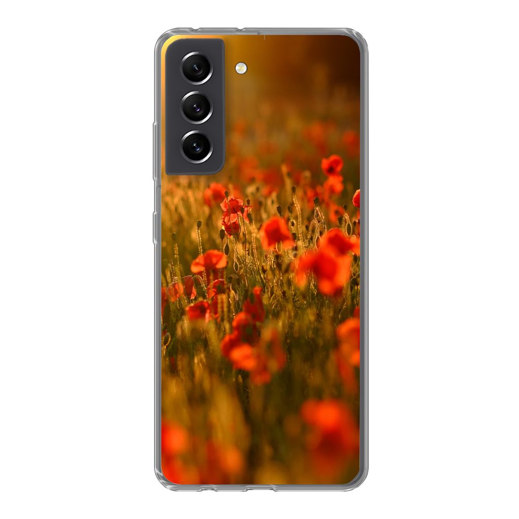 MuchoWow Handyhülle Schutzhülle Hülle für Samsung Galaxy S21 FE Orangefarbenes Leuchten über den Mohnblumen auf dem Feld Silikon Softcase Ha...