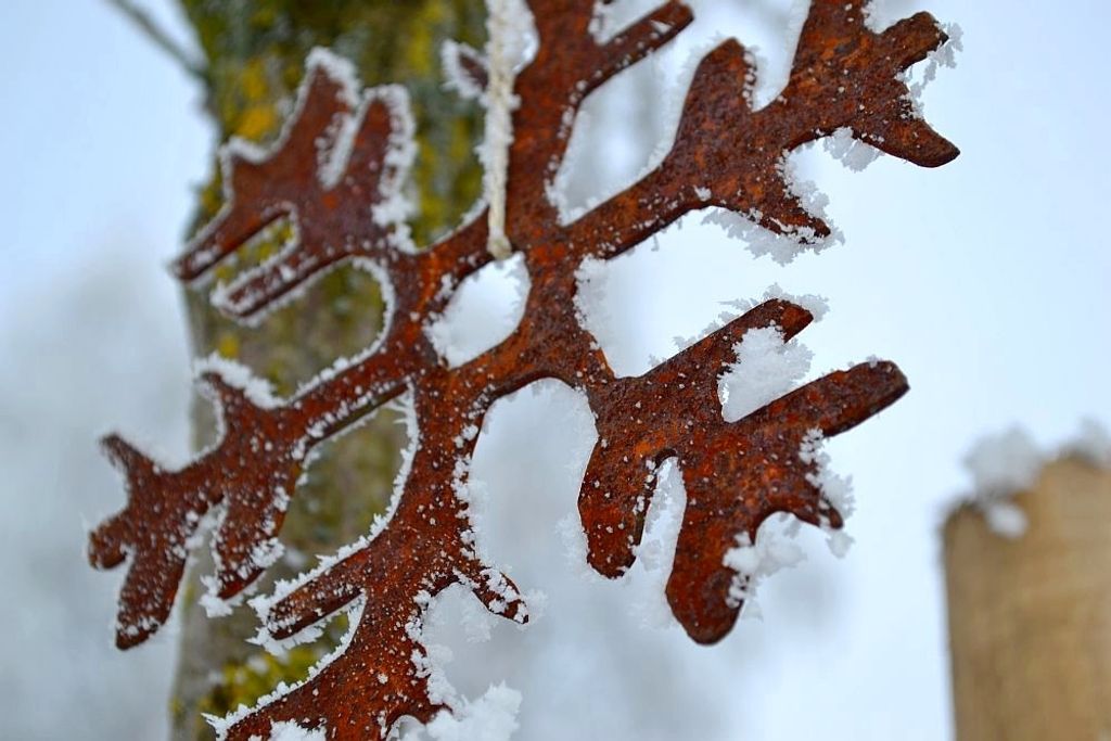 Rostdeko Schneeflocke zum Hängen