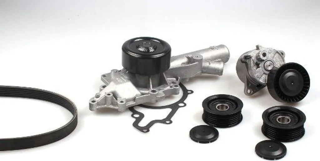 Kit pompe à eau avec courroie crantée pour Mercedes Classe E et CLK HEPU