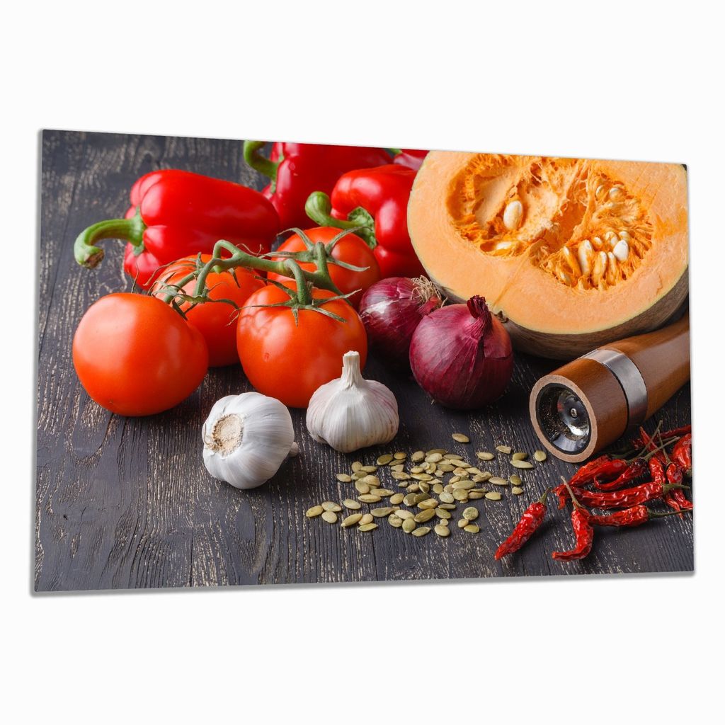 Wallario Herdabdeckplatte aus Glas, Größe 80 x 52 cm 1-teilig, Motiv Kürbissuppe - Zutaten mit Tomaten, Knoblauch, Zwiebeln und Pfeffer