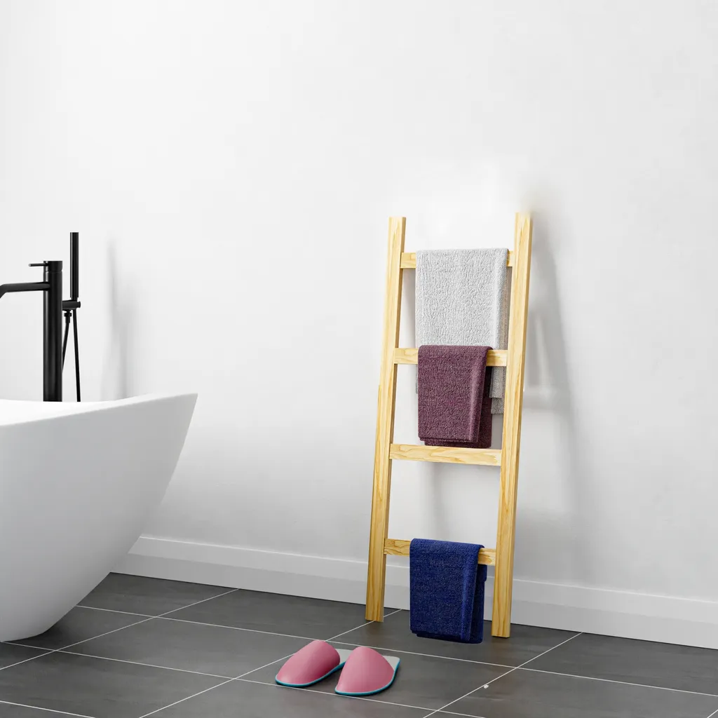 Scala Portasciugamani Luumäki in Legno di Pino 120x47cm | Bagno Naturale