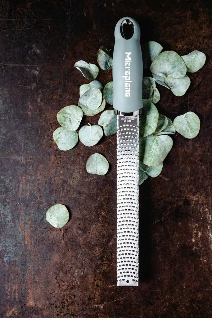 Microplane 46727E Zester Eucalyptus Green - Utensile Design Gourmet - 8
