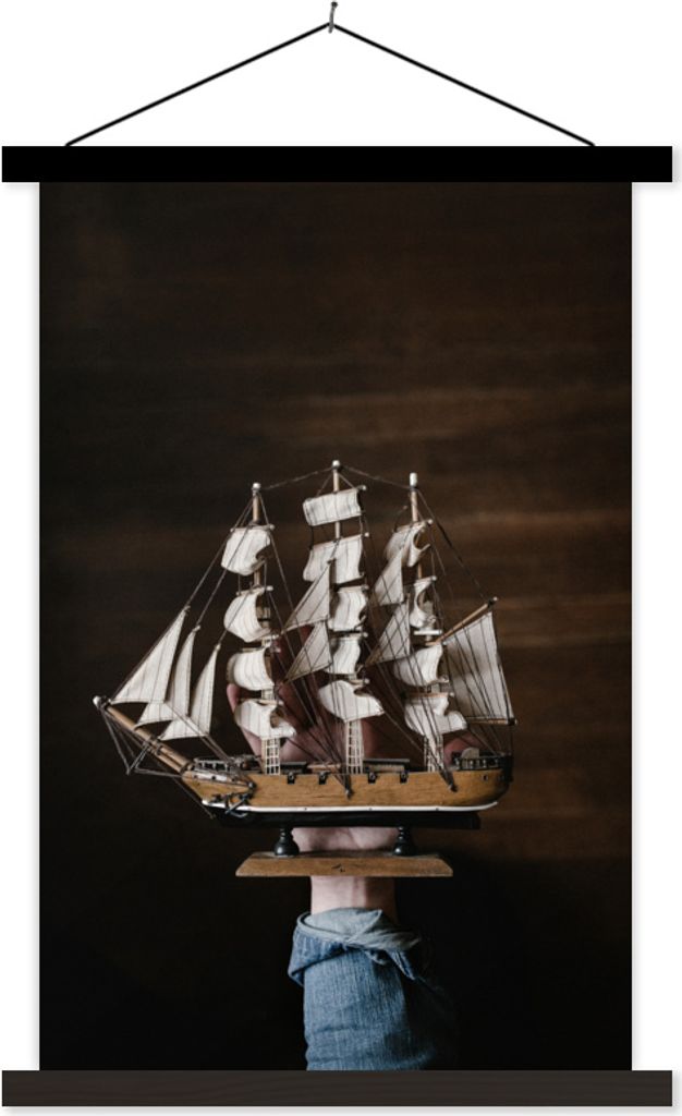 MuchoWow Textilposter Segelboot - Miniatur - Holz 120x180 cm mit schwarzem Rahmen - Fotos