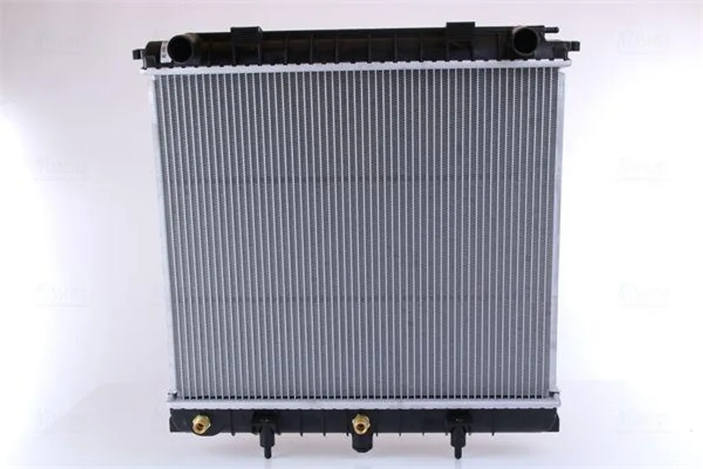 Réparer le Refroidissement de Range Rover avec le Radiateur Nissens 64309