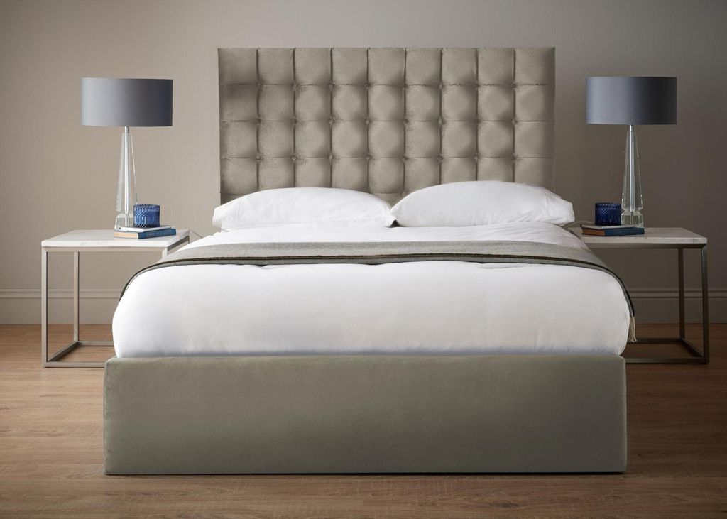Luxus Samt Textil Bett Doppel Design Chesterfield Klassische Betten Neu Beige