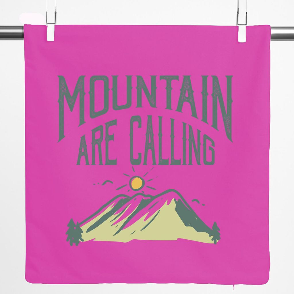 Huuraa Kissenbezug Mountain are calling Berge 40x40cm Fuchsia Baumwolle Dekokissenbezug Geschenkidee