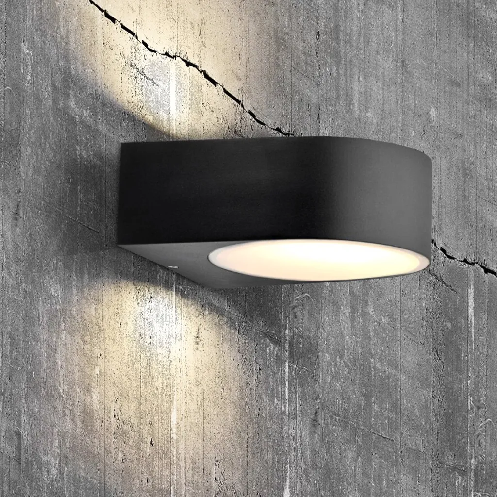 Applique Decorativa Esterno Tyler | Metallo e Vetro Nero | Attacco E27