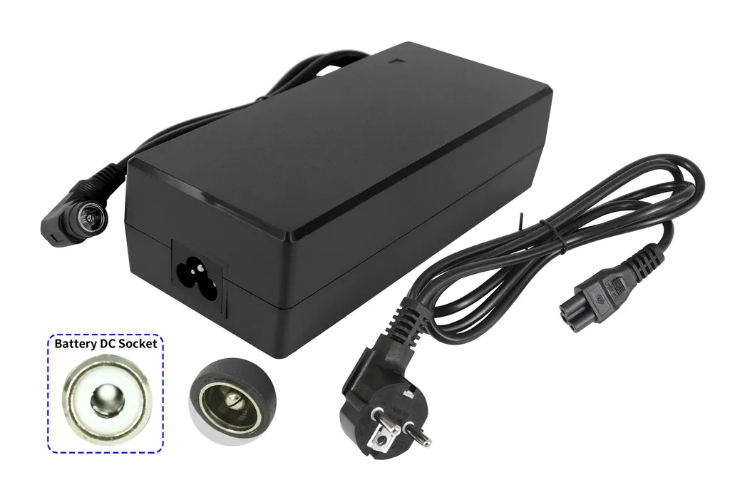 Adaptateur Secteur 29,4V 2A pour Recharger votre Trottinette en 24V Noir